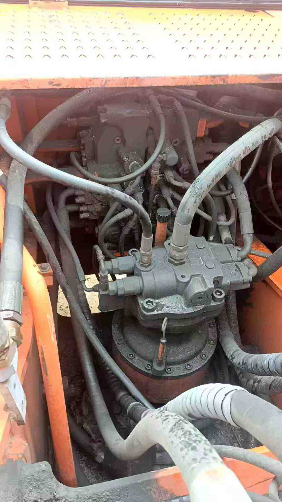 Used Doosan S225 Excavator 2016 Model / 4