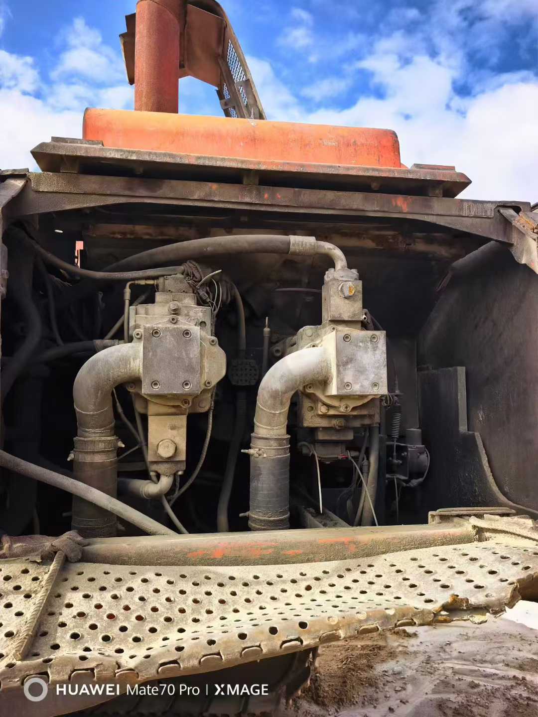 Used Hitachi ZX650 Excavator 2016 Model / 7