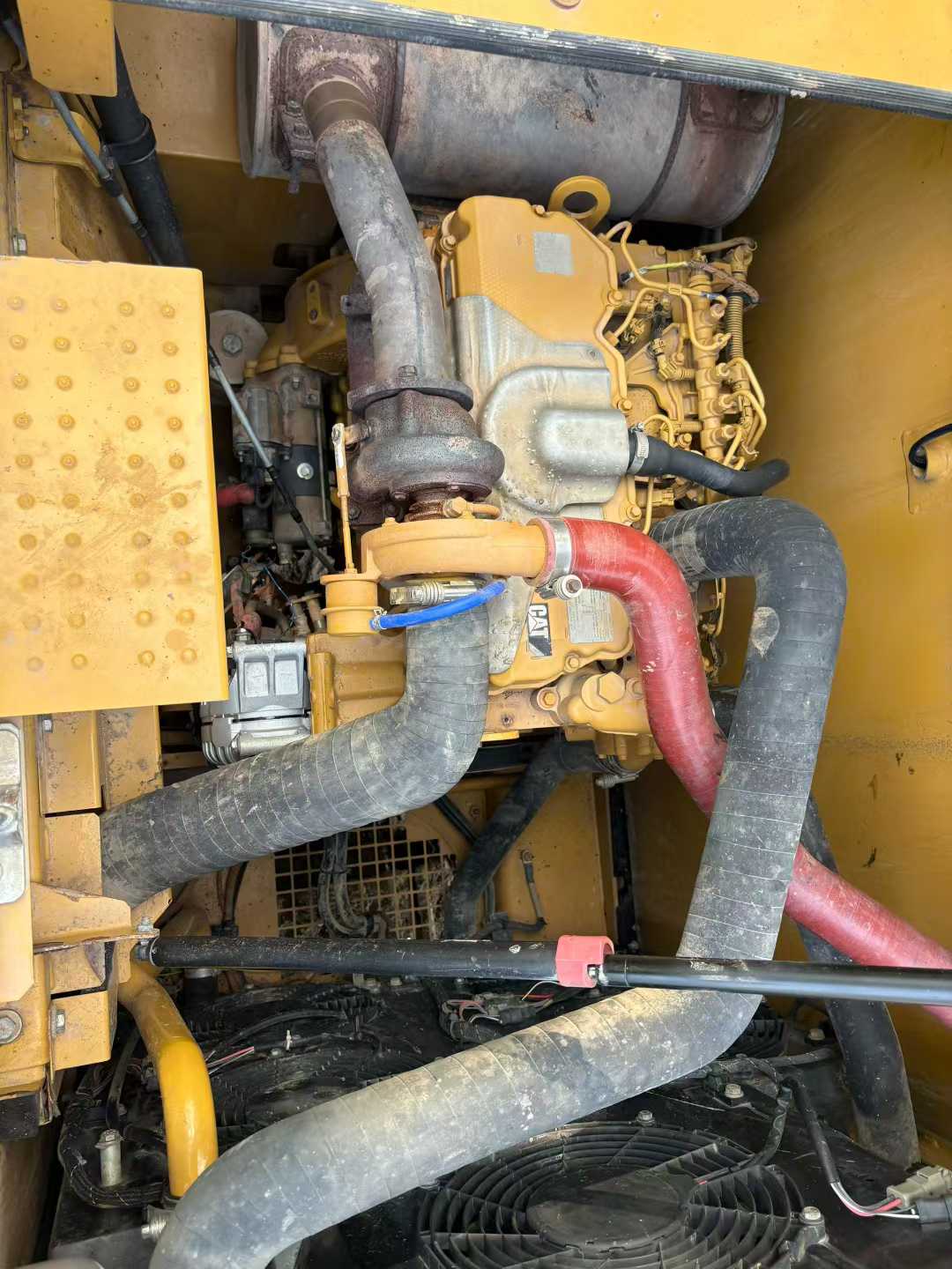 Used Caterpillar 320GC Excavator 2018 Model / 8