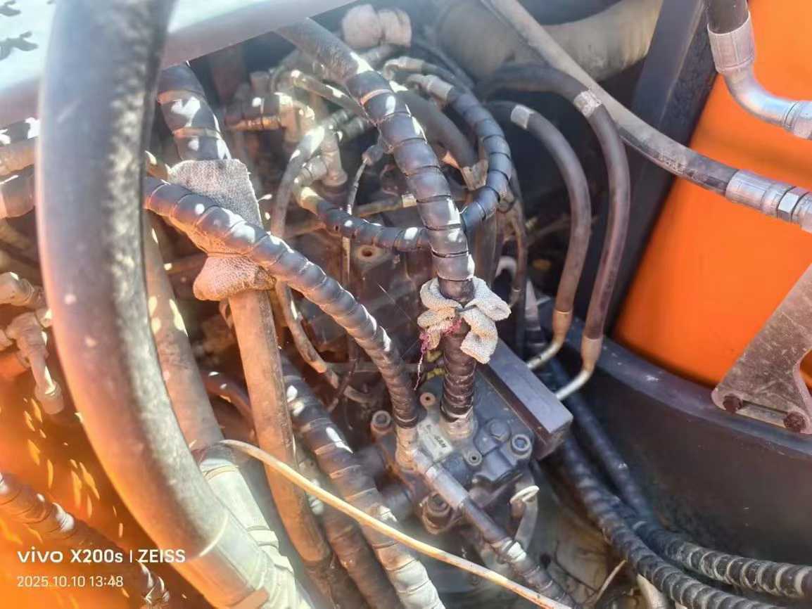 Used Doosan DH130LC-V Excavator 2021 Model / 4