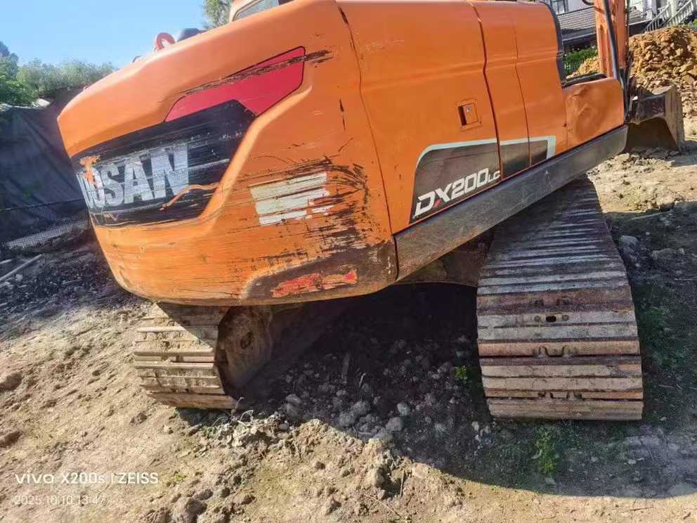 Used Doosan DH130LC-V Excavator 2021 Model / 8