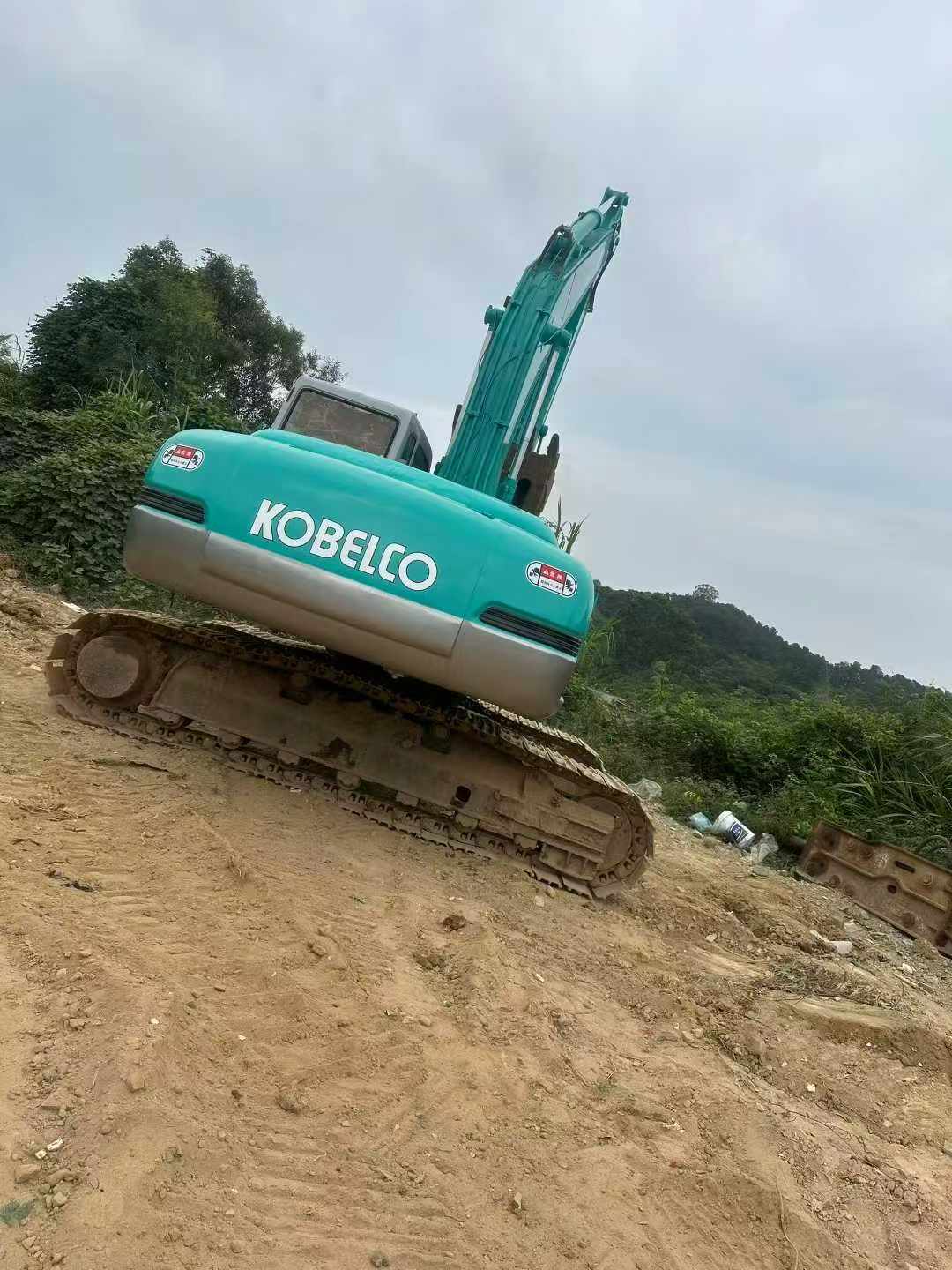 Used Kobelco SK200-5.5 Excavator 2016 Model / 3