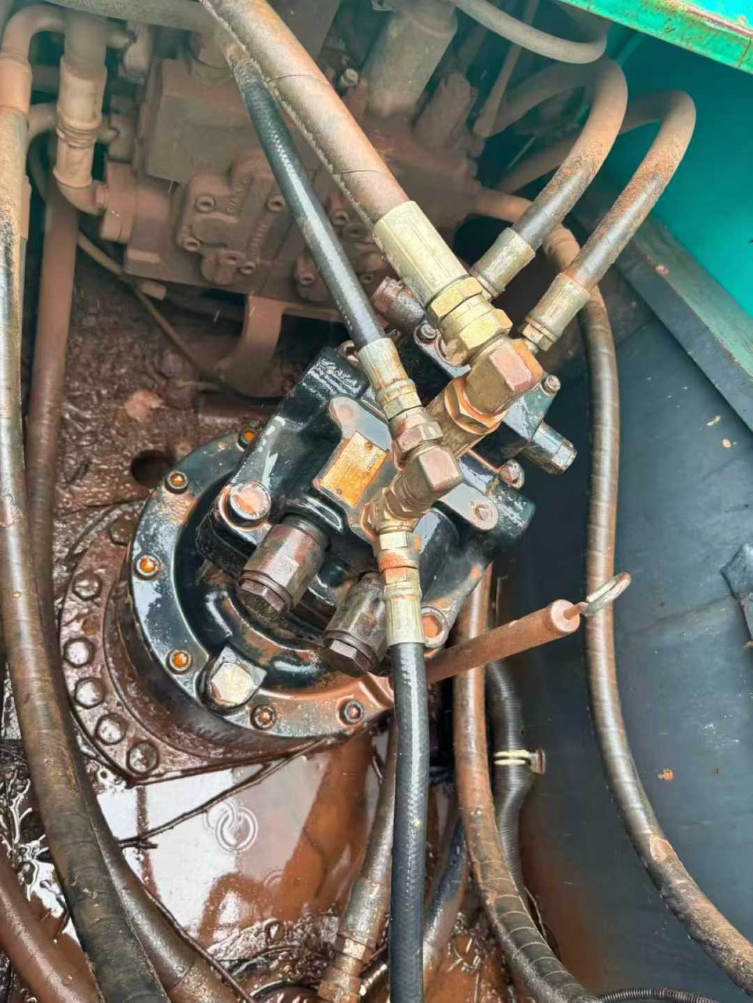 Used Kobelco SK210 Excavator 2016 Model / 5