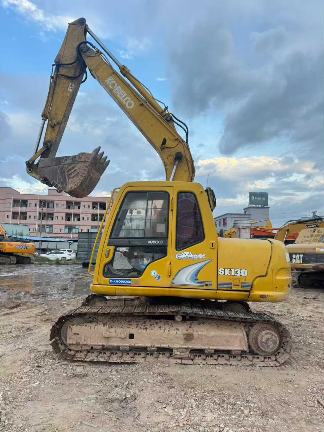 Used Kobelco SK120-5 Excavator 2016 Model / 3
