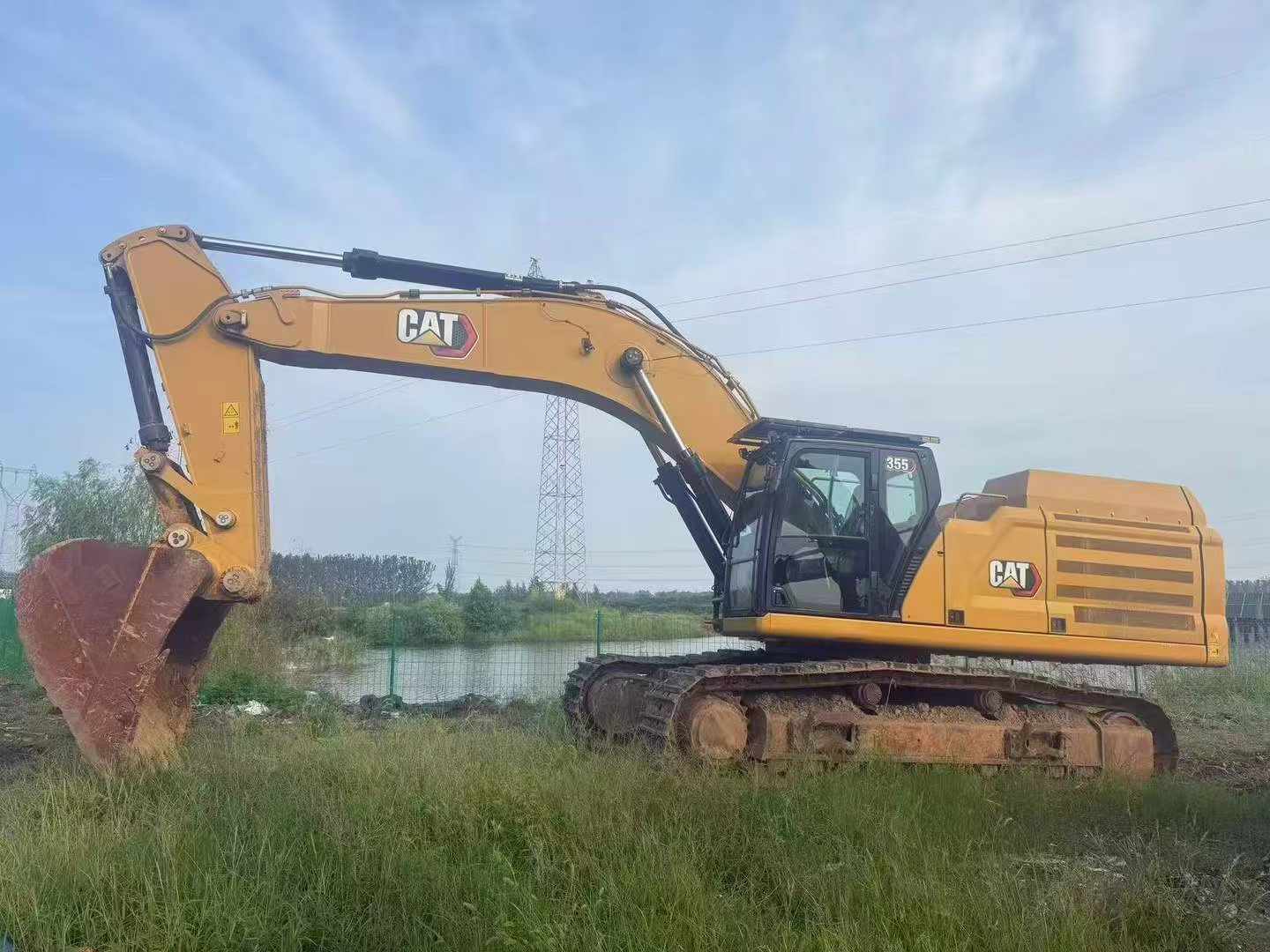 Used Caterpillar CT20 Excavator 2022 Model