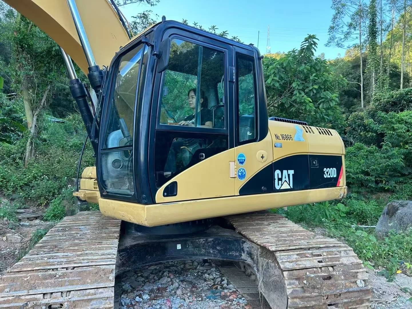 Used Caterpillar 320D Excavator 2016 Model