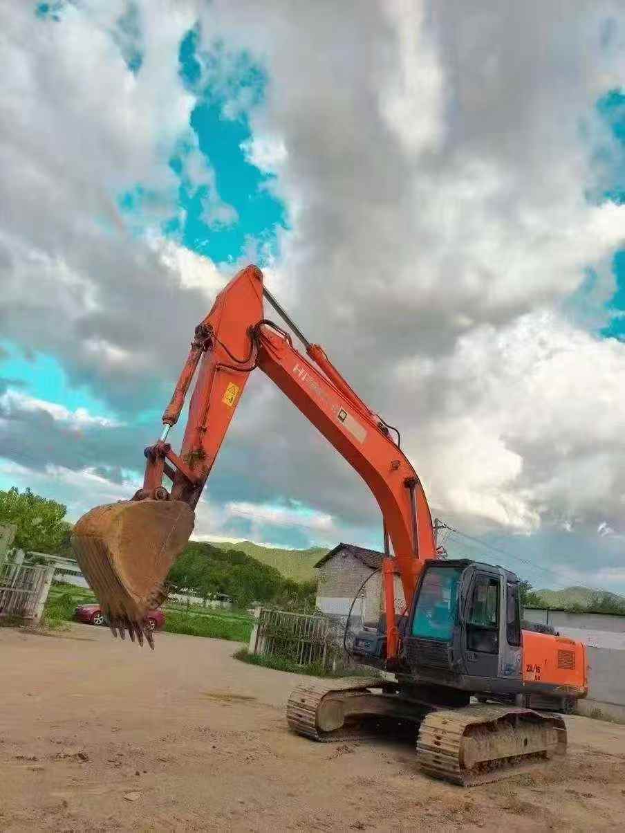 Used Hitachi ZW250 Excavator 2016 Model