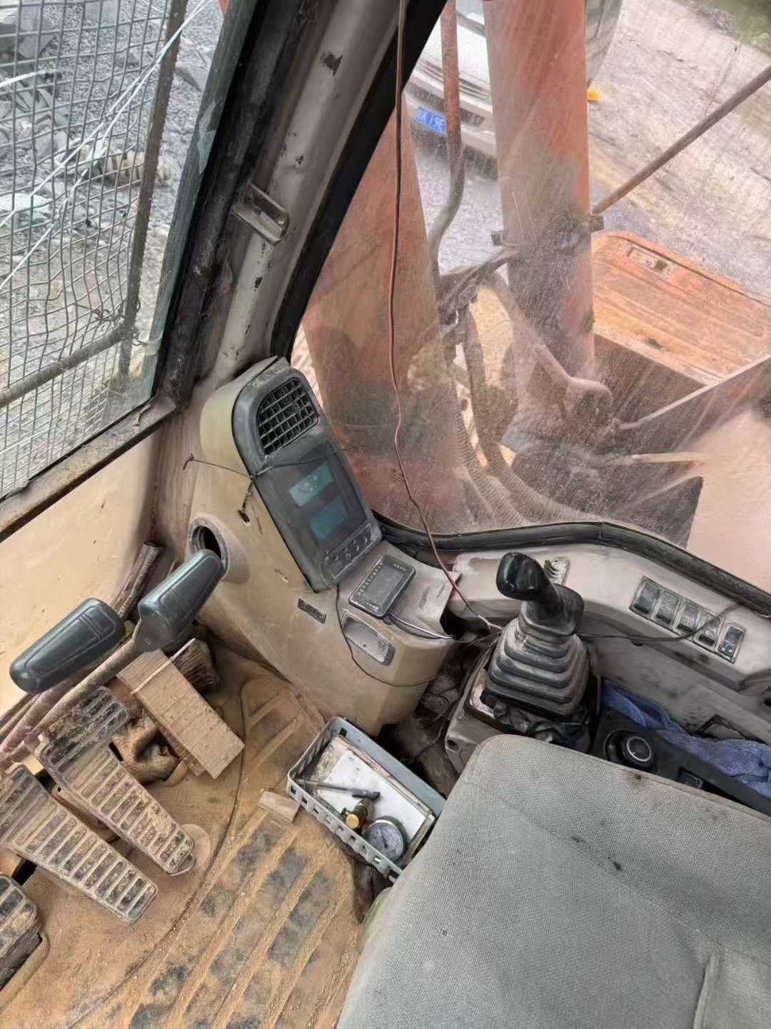 Used Doosan DX500 Excavator 2016 Model / 7