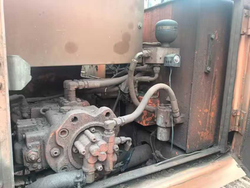 Used Doosan DX15 Excavator 2016 Model / 6