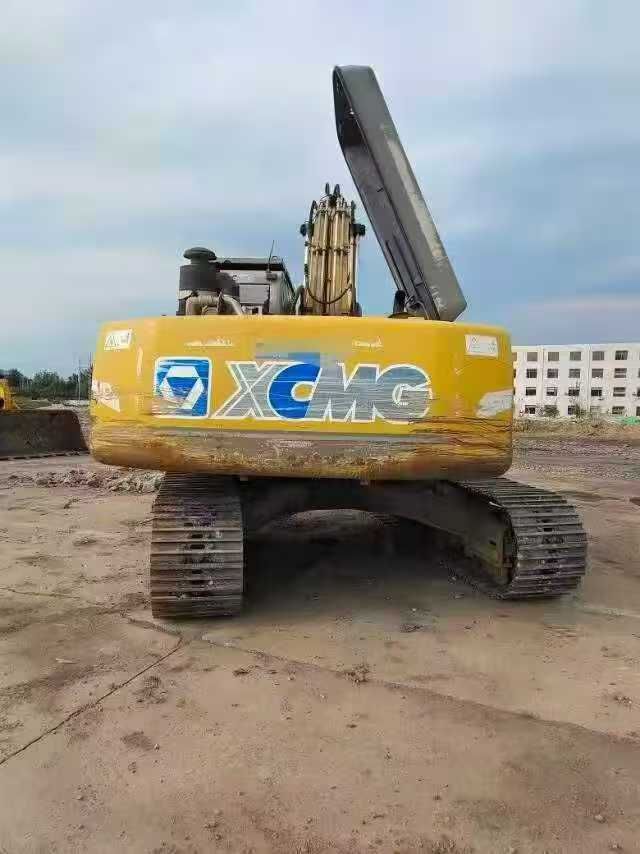 Used XCMG XE265D Excavator 2014 Model