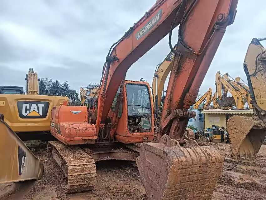 Used Doosan DX15 Excavator 2016 Model