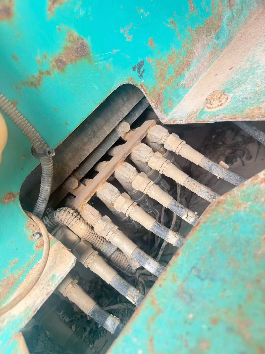 Used Kobelco SK210 Excavator 2016 Model / 8