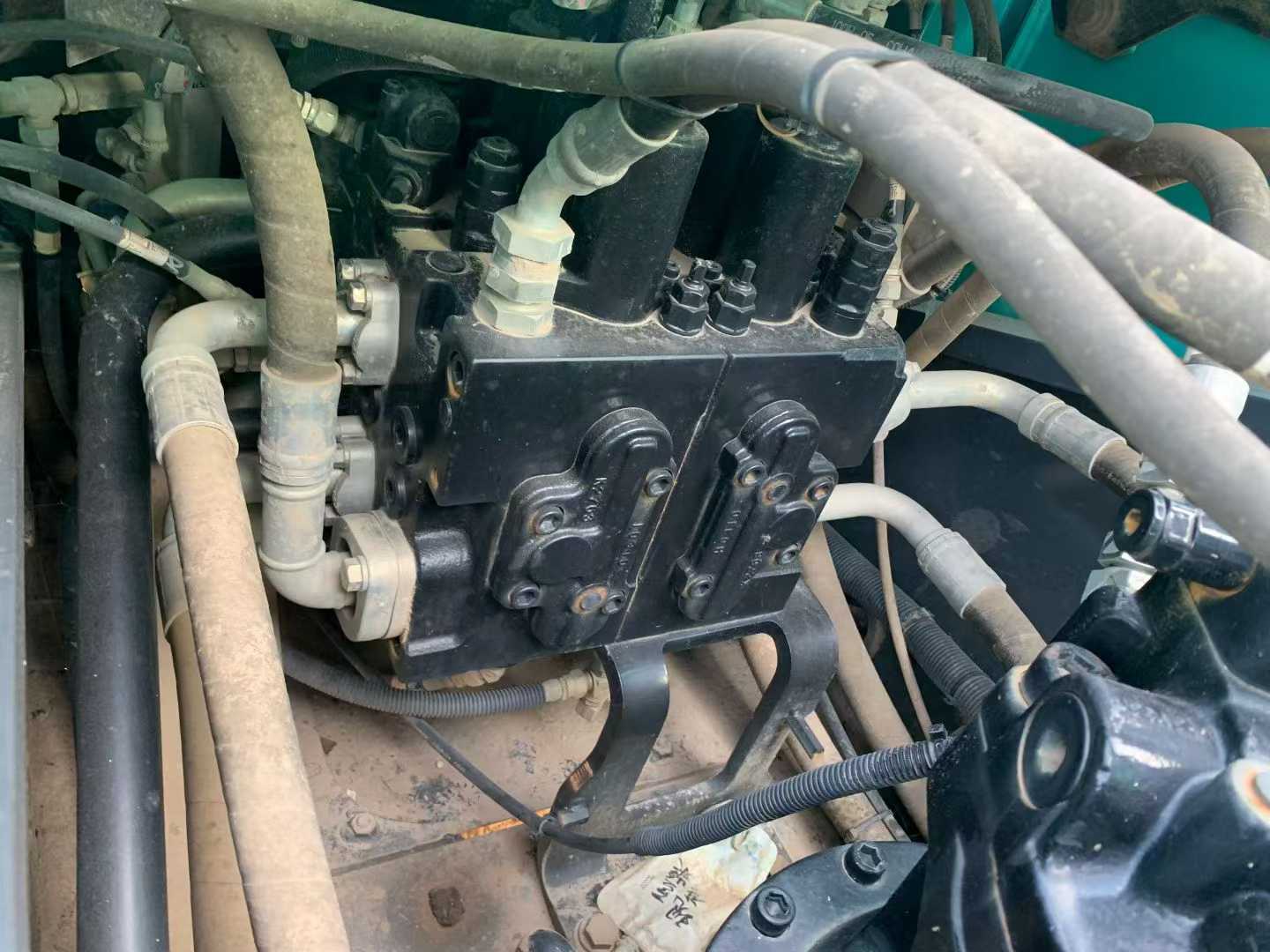 Used Kobelco SK210 Excavator 2021 Model / 9