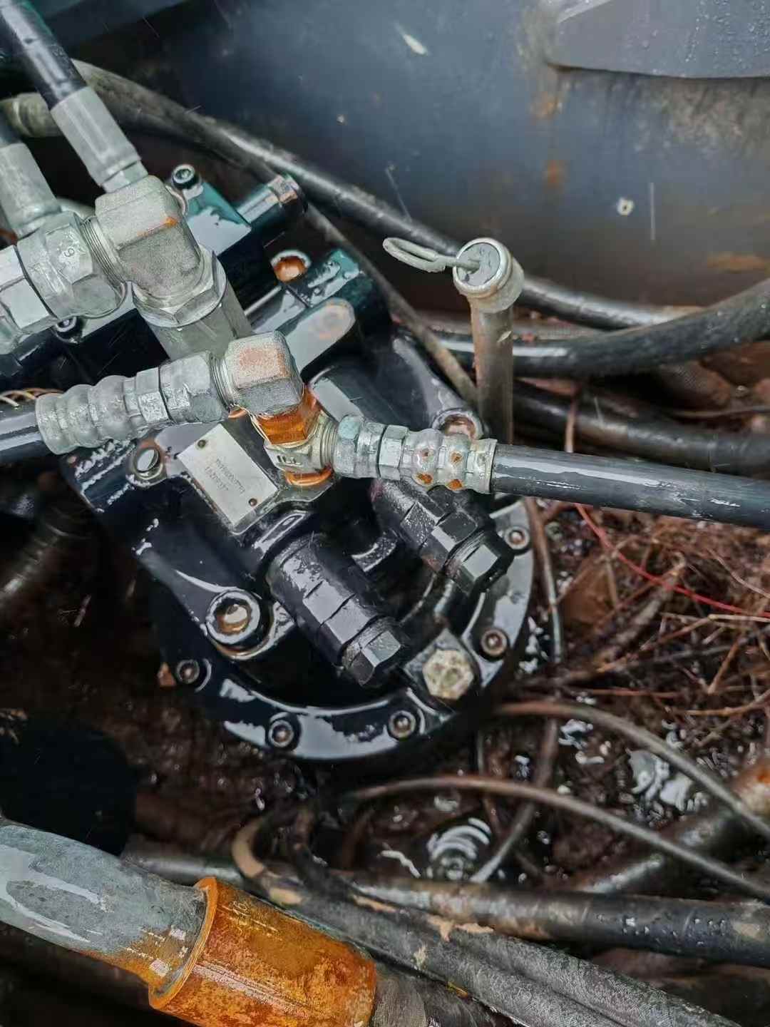 Used Kobelco SK210 Excavator 2019 Model / 6