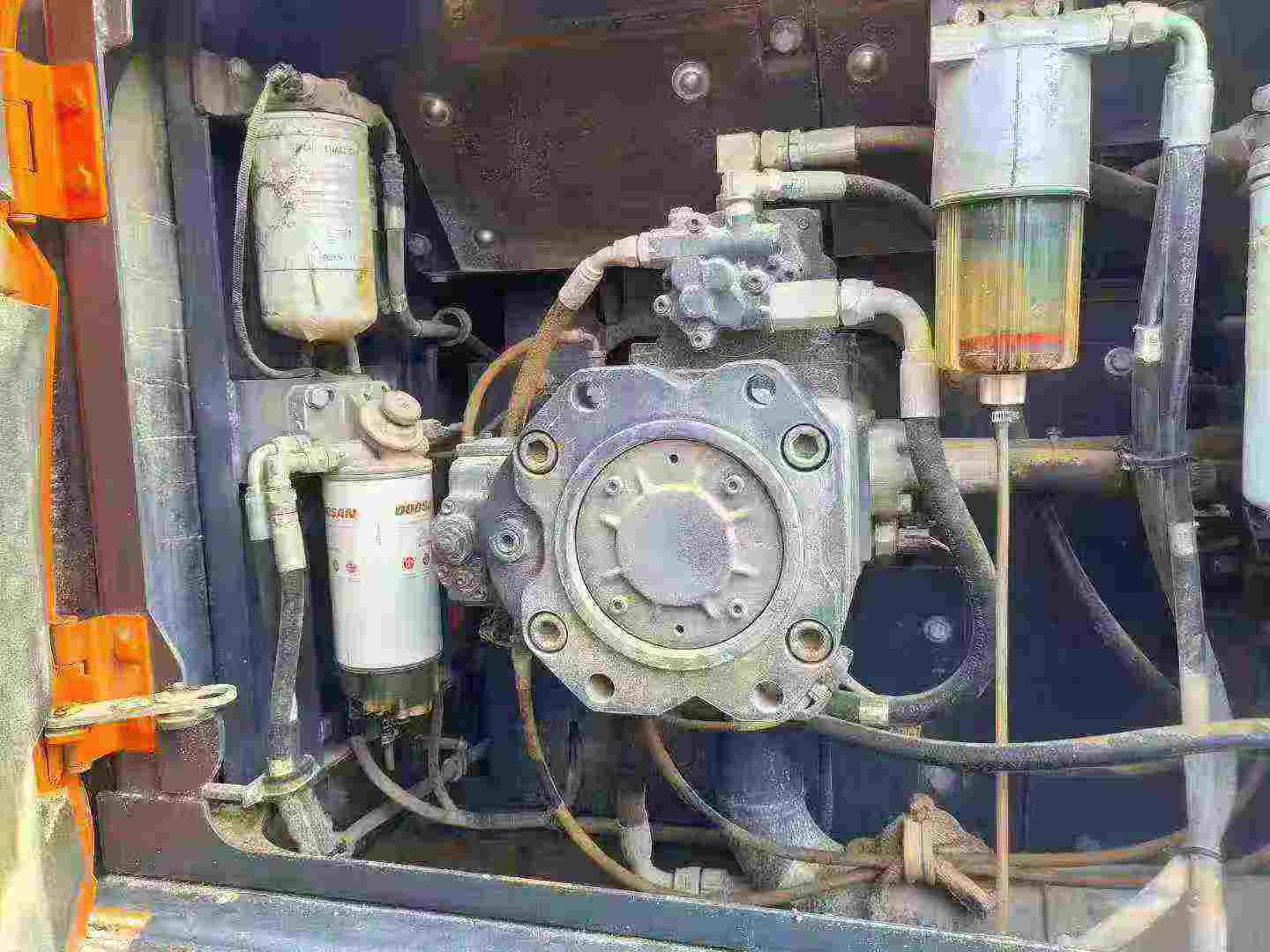 Used Doosan DL305 Excavator 2021 Model / 8