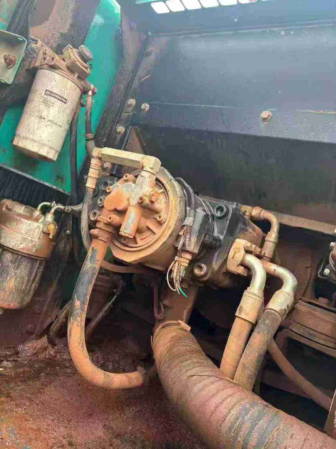 Used Kobelco SK200 Excavator 2016 Model / 4