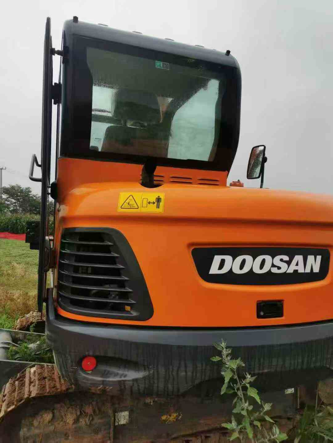 Used Doosan DL300 Excavator 2021 Model