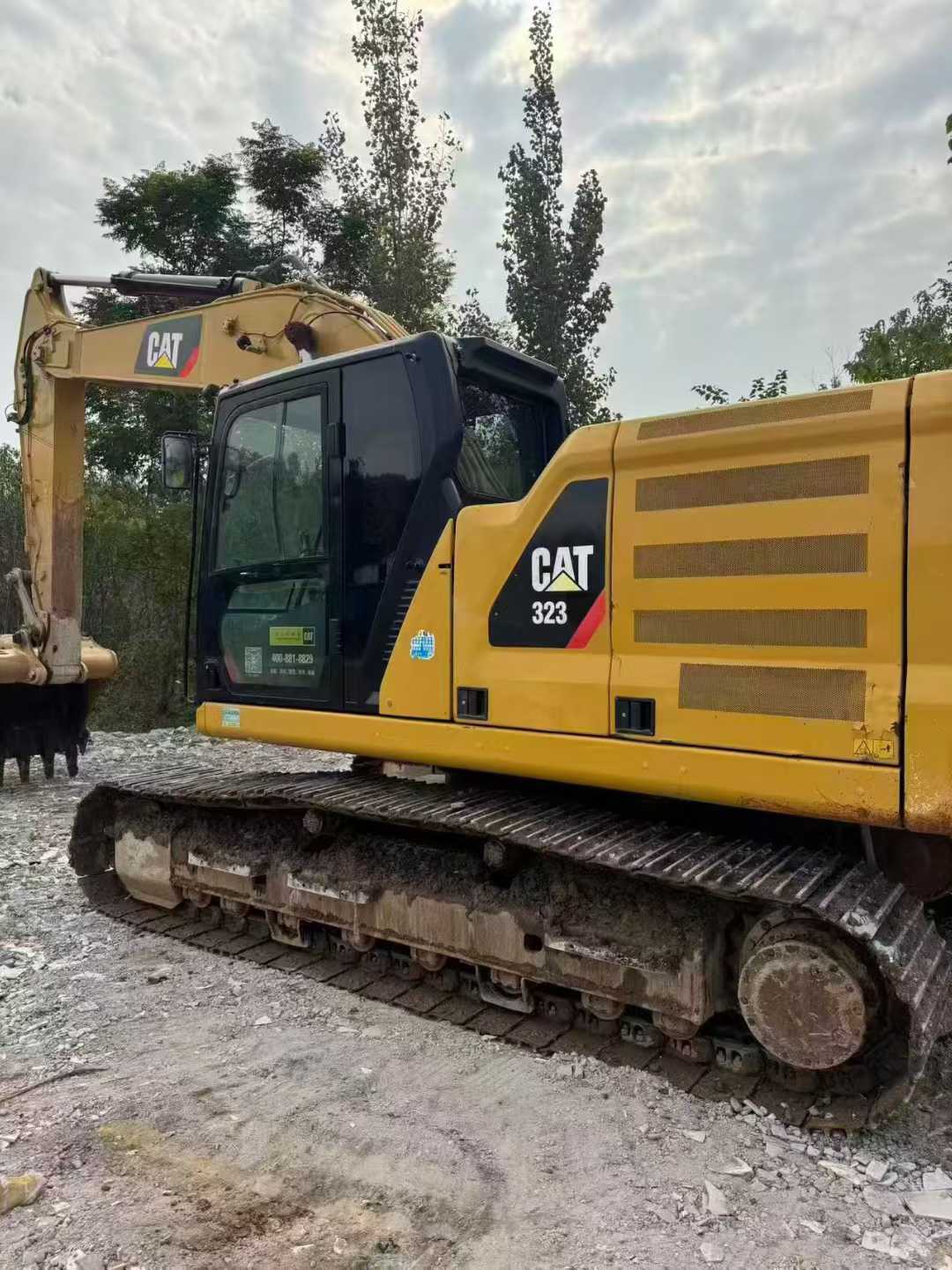 Used Caterpillar 323 Excavator 2019 Model / 3