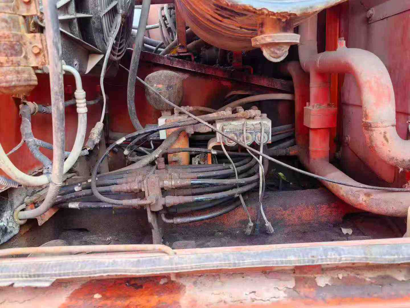 Used Doosan DL300 Excavator 2008 Model / 3