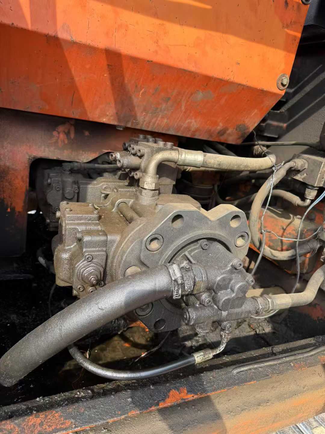 Used Doosan DH220-7 Excavator 2016 Model / 2