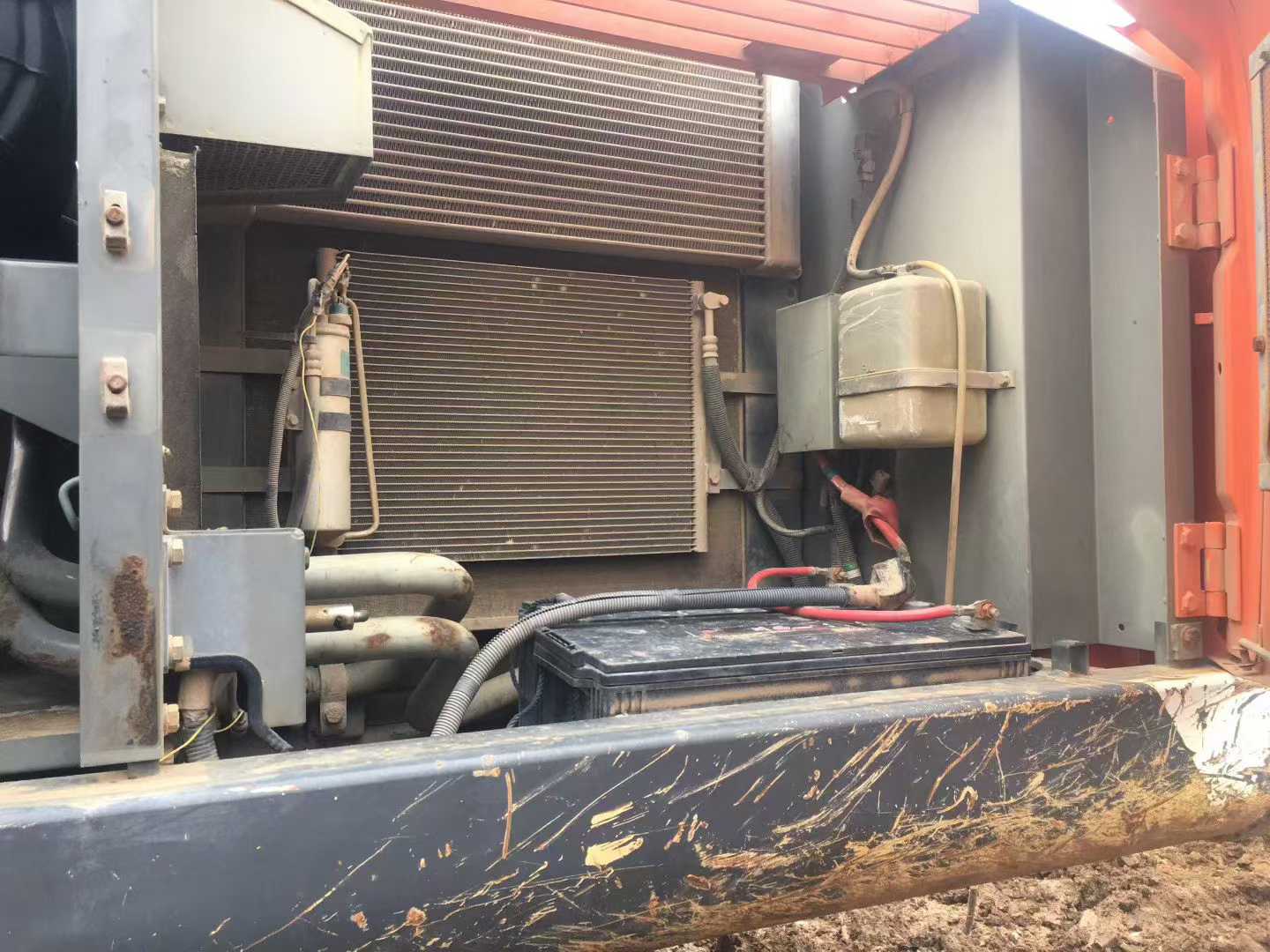 Used Hitachi ZX240-3 Excavator 2015 Model / 3