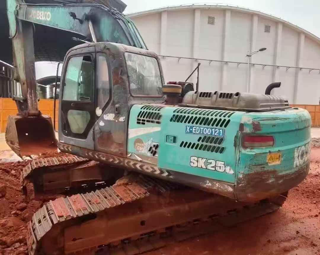 Used Kobelco SK210 Excavator 2016 Model