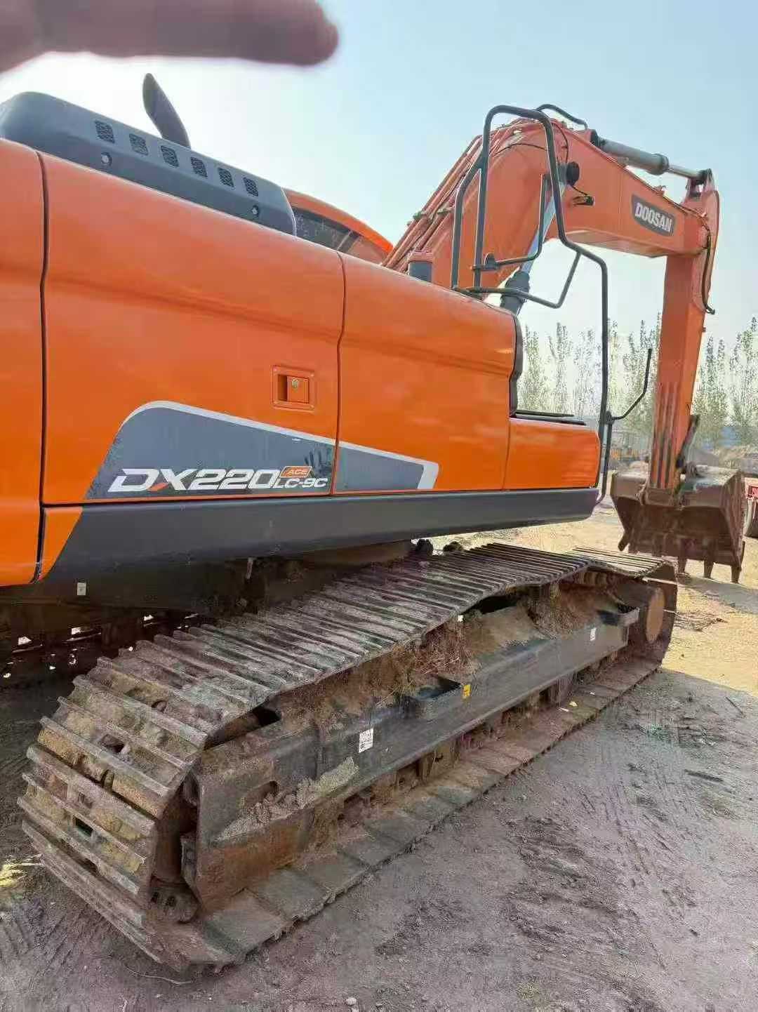 Used Doosan DH220 Excavator 2021 Model / 4