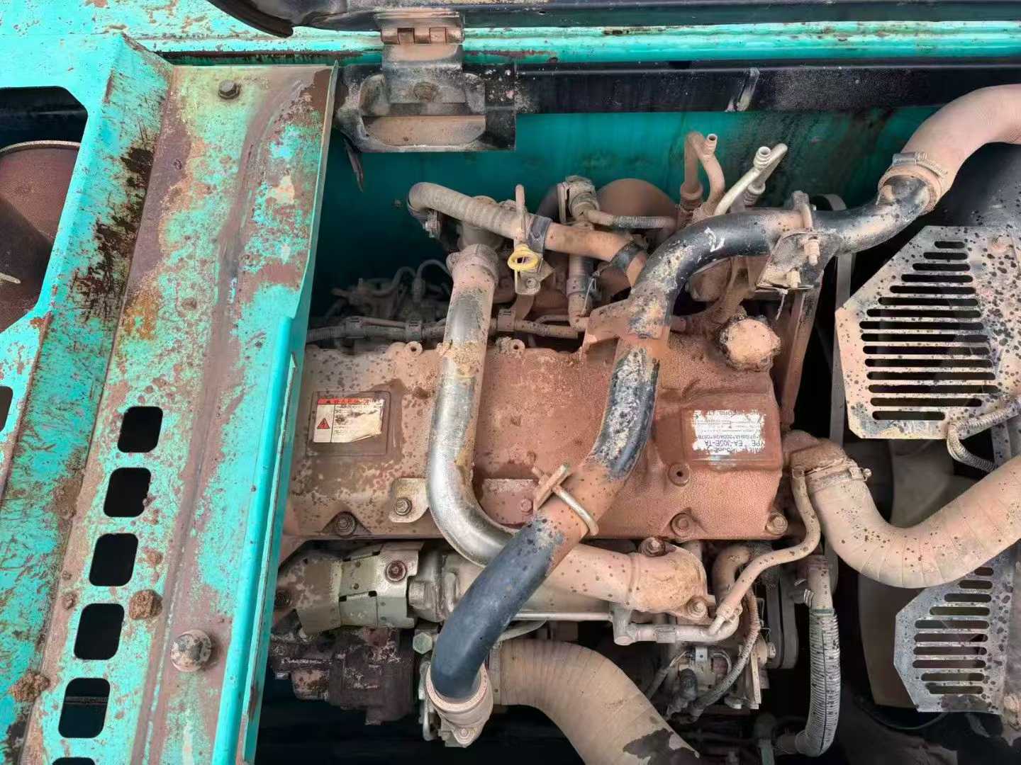 Used Kobelco SK210 Excavator 2016 Model / 5