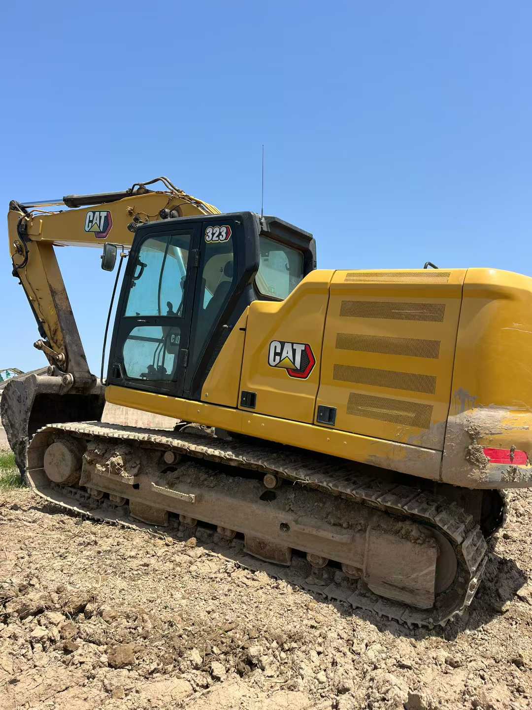 Used Caterpillar 323 Excavator 2020 Model