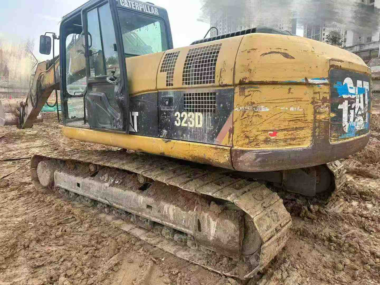 Used Caterpillar 323 Excavator 2016 Model