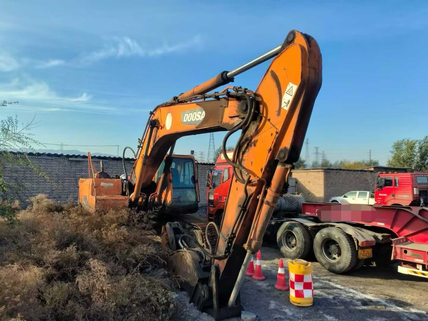 Used Doosan DL300 Excavator 2016 Model / 2