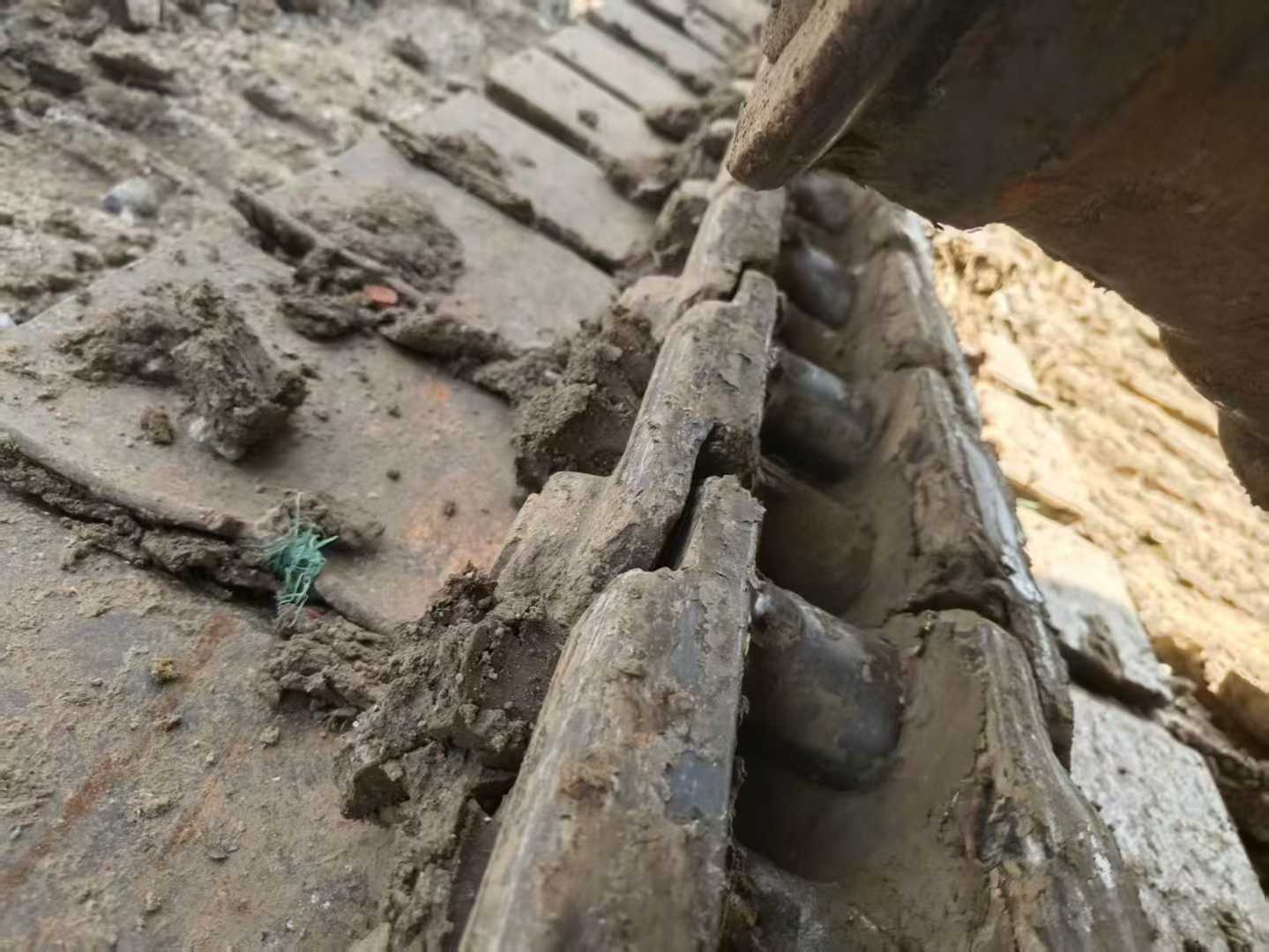 Used Kobelco SK210 Excavator 2018 Model / 3