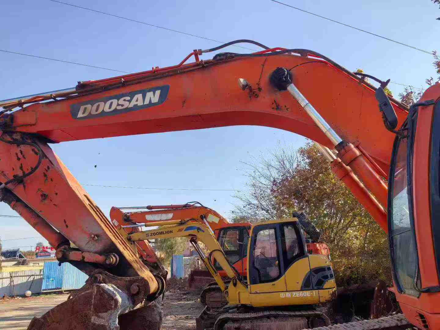Used Doosan DL300 Excavator 2008 Model / 6