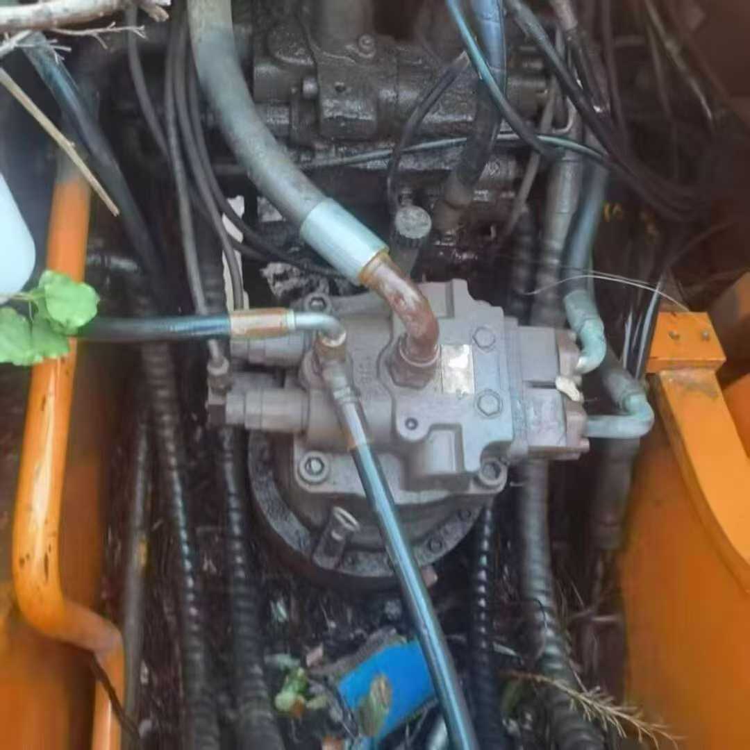 Used Doosan DX15 Excavator 2012 Model / 3