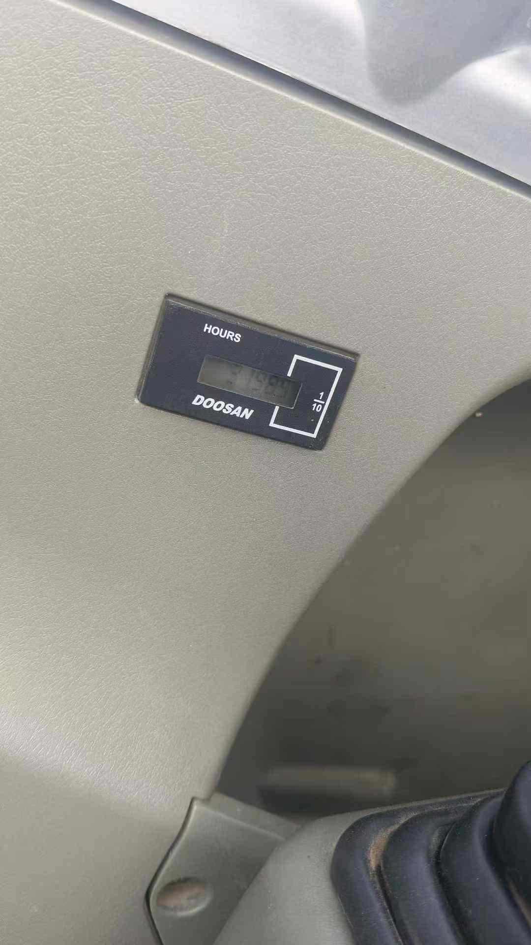 Used Doosan DH55 Excavator 2020 Model / 3