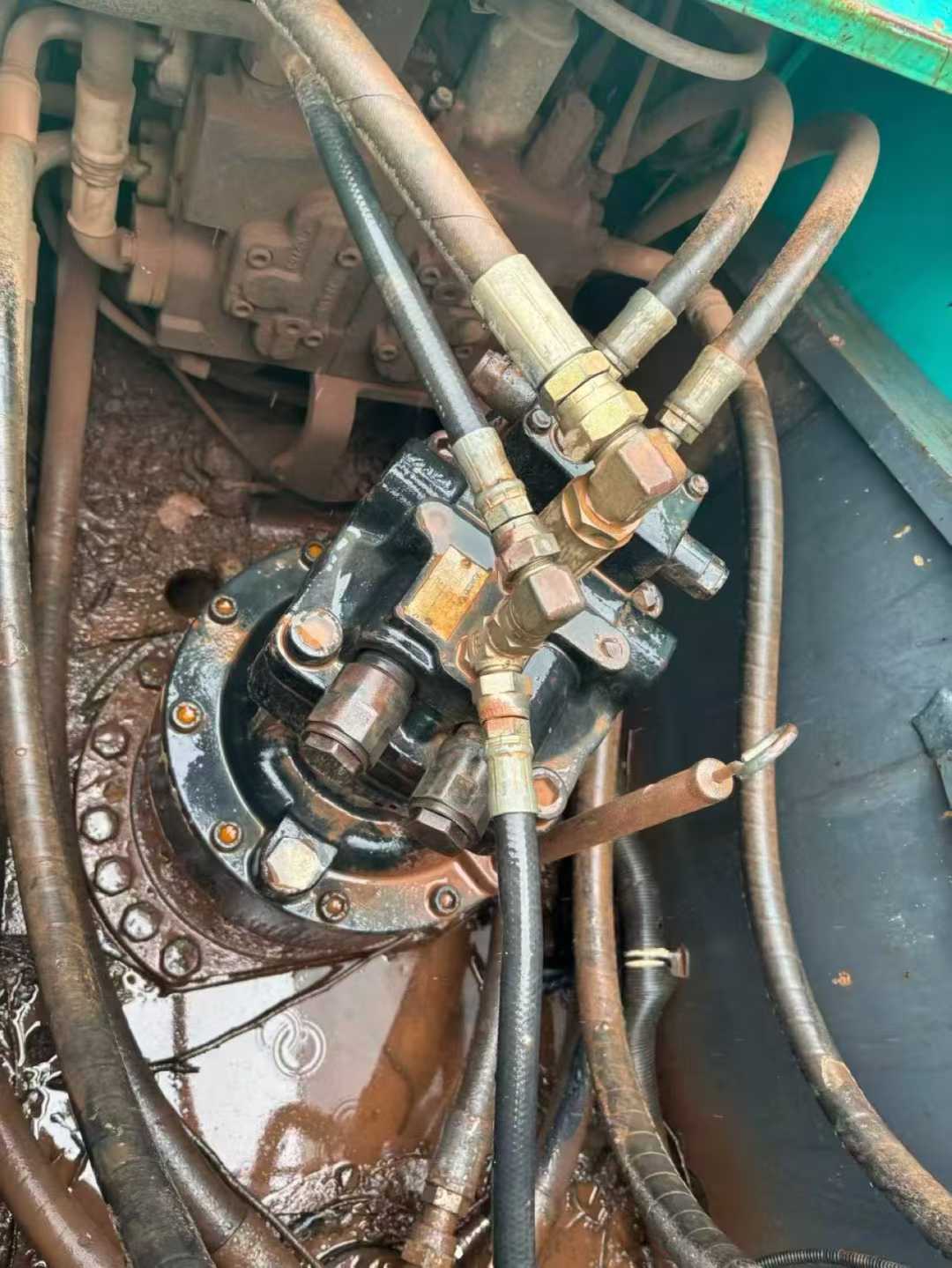 Used Kobelco SK210 Excavator 2016 Model / 7