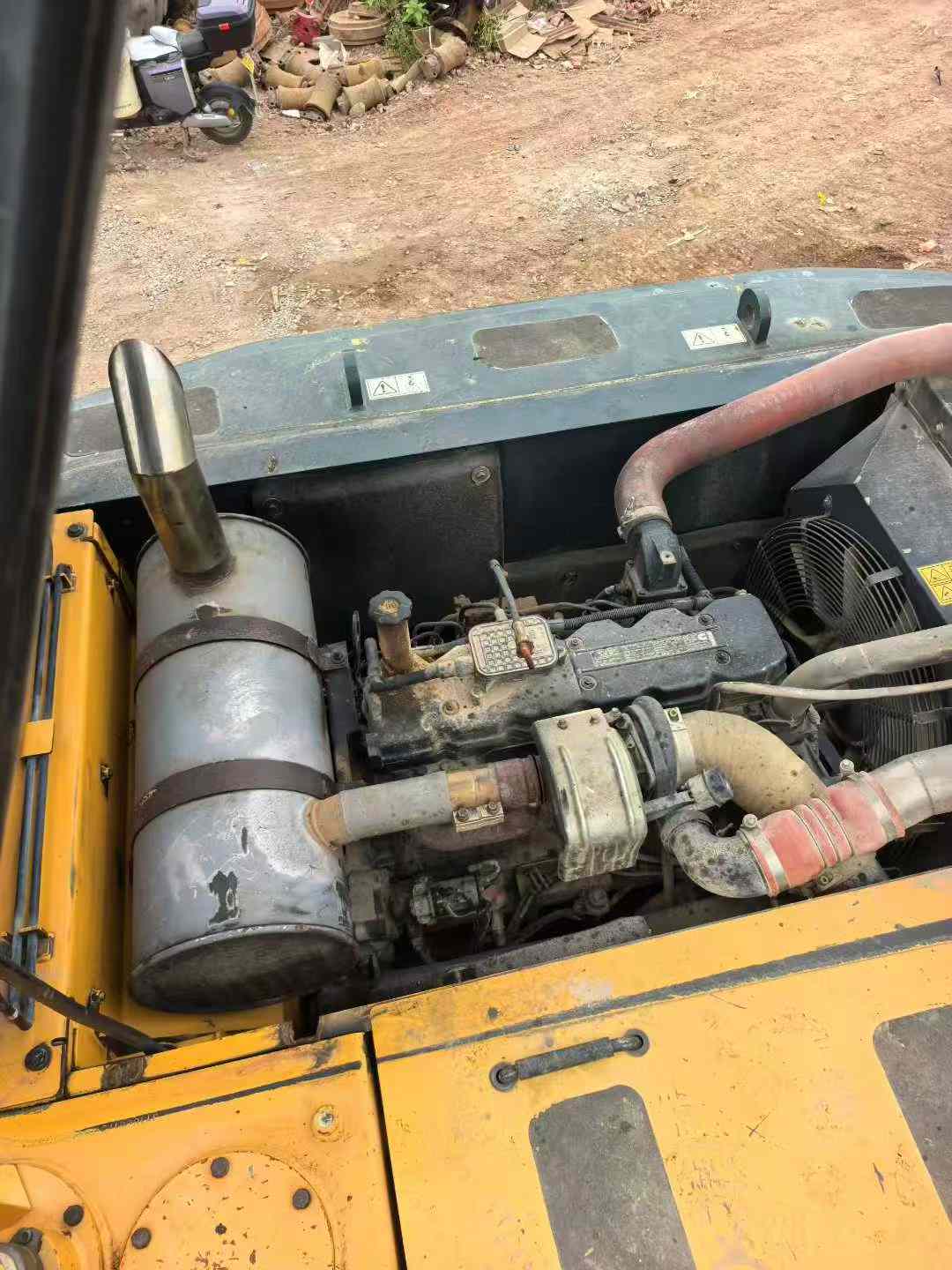 Used Hyundai R 60VS Excavator 2018 Model / 6