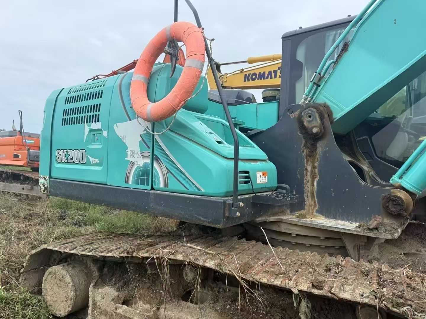 Used Kobelco SK200 Excavator 2023 Model / 4