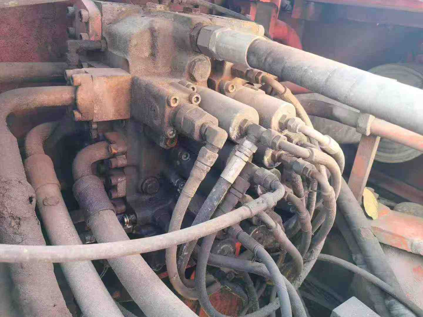 Used Doosan DL300 Excavator 2008 Model / 8