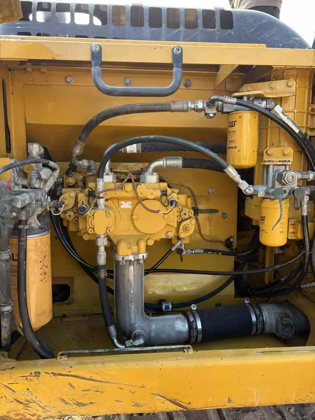 Used Caterpillar 330L Excavator 2017 Model / 7