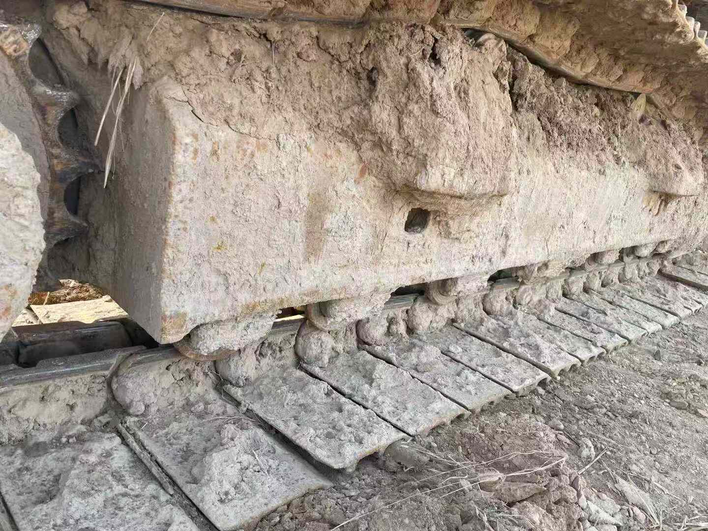 Used Kobelco SK200 Excavator 2012 Model / 4