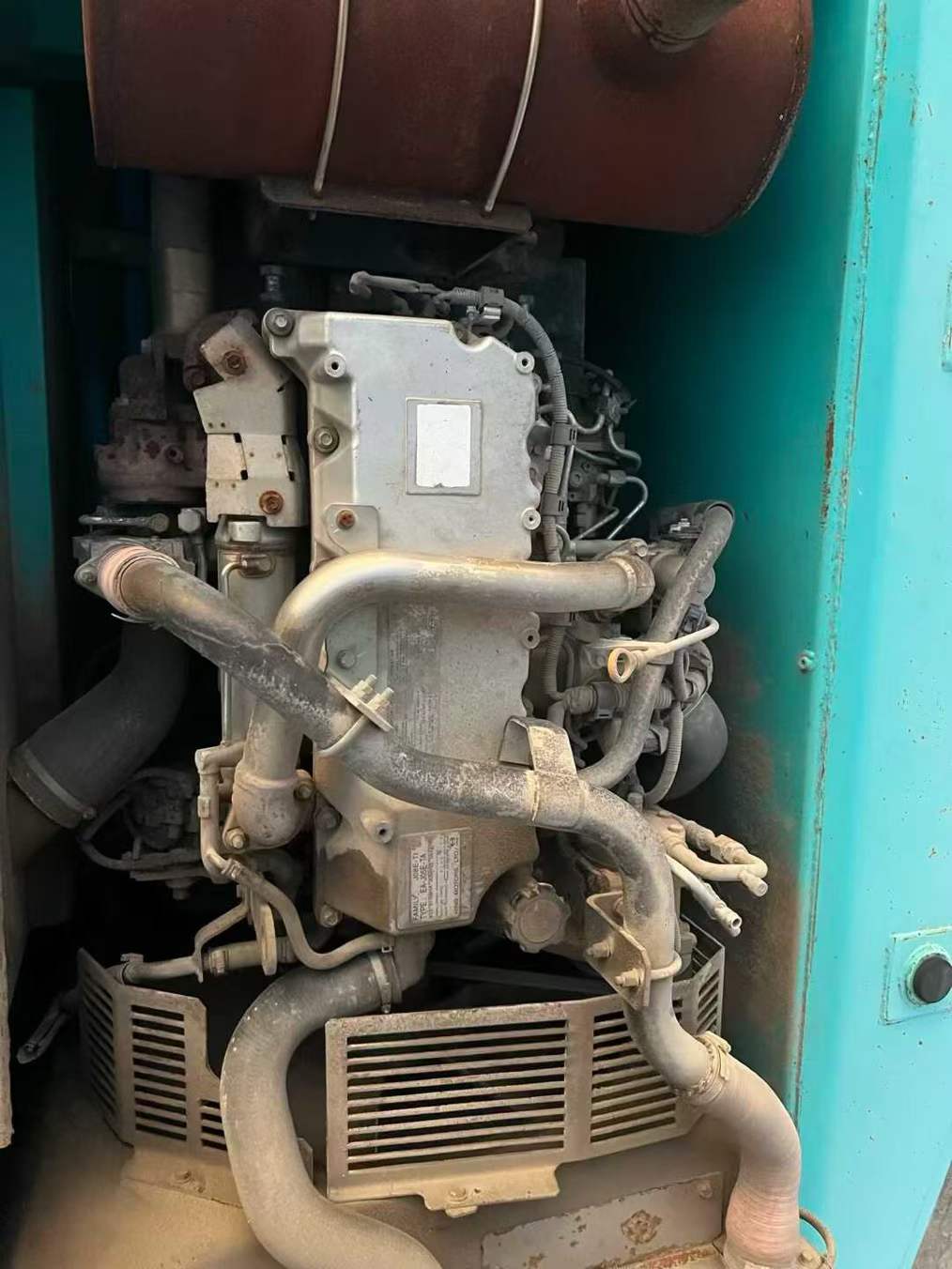 Used Kobelco SK200 Excavator 2016 Model / 3