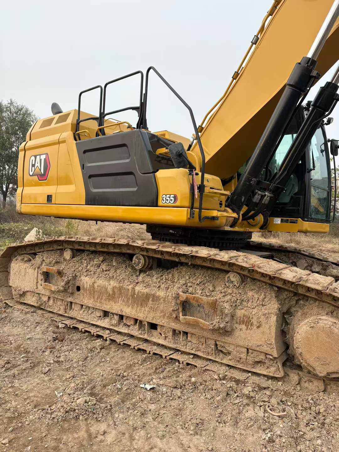 Used Caterpillar CT60 Excavator 2022 Model / 3