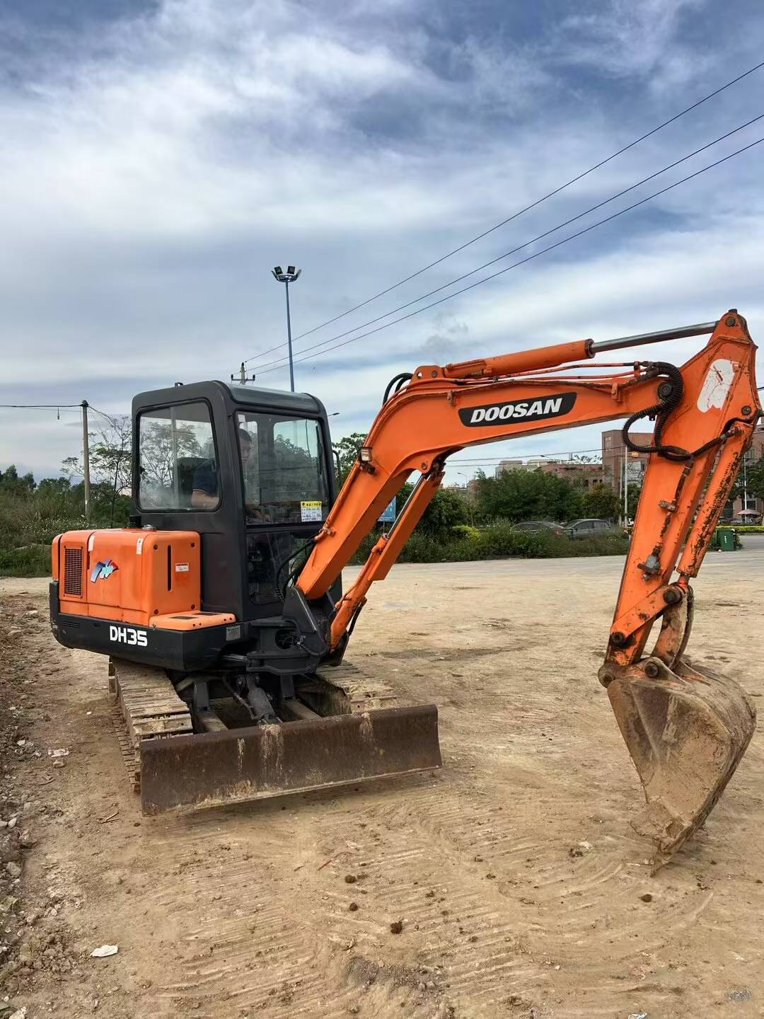 Used Doosan DH35 Excavator 2016 Model / 2