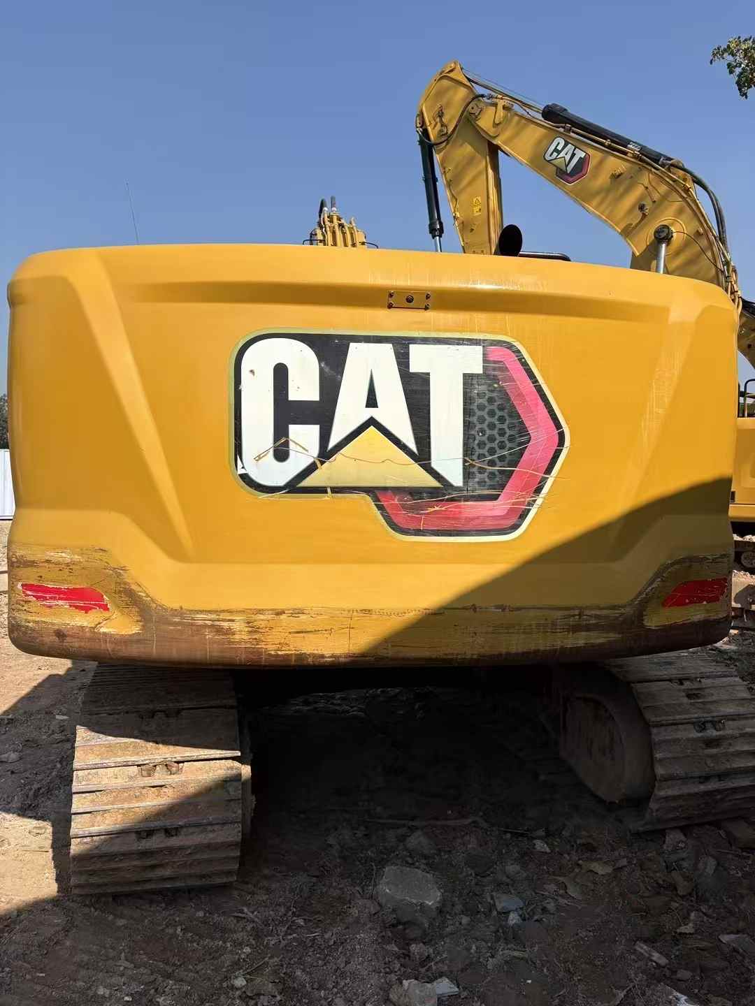 Used Caterpillar 323 Excavator 2020 Model / 3