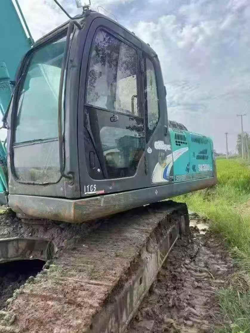 Used Kobelco SK250 Excavator 2016 Model / 9