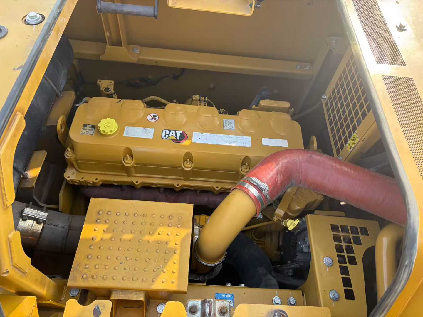 Used Caterpillar CT60 Excavator 2022 Model / 9