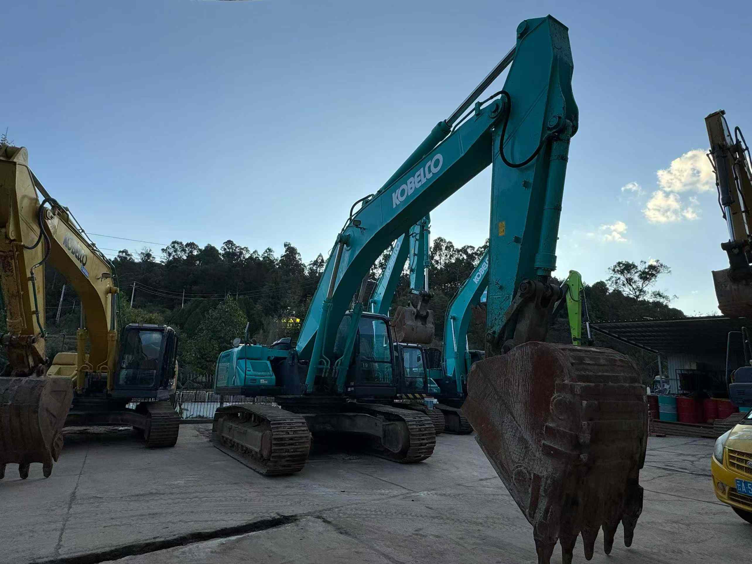 Used Kobelco SK350LC-10 SuperX Excavator 2018 Model / 4