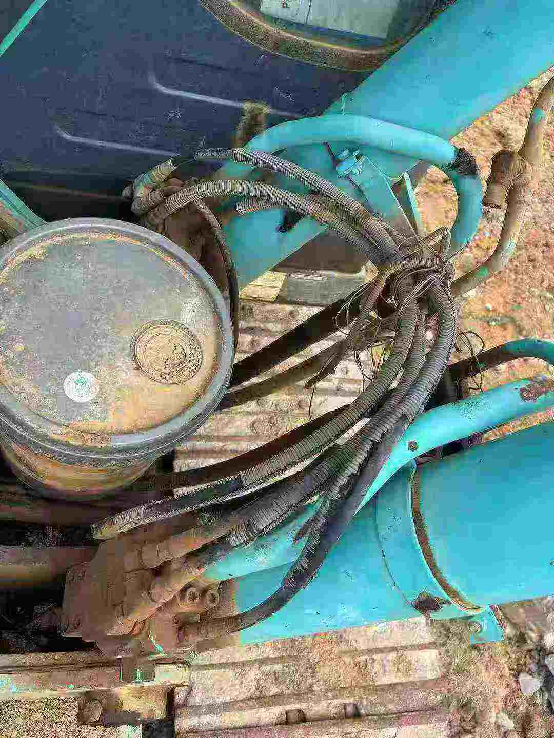 Used Kobelco SK200 Excavator 2016 Model / 9