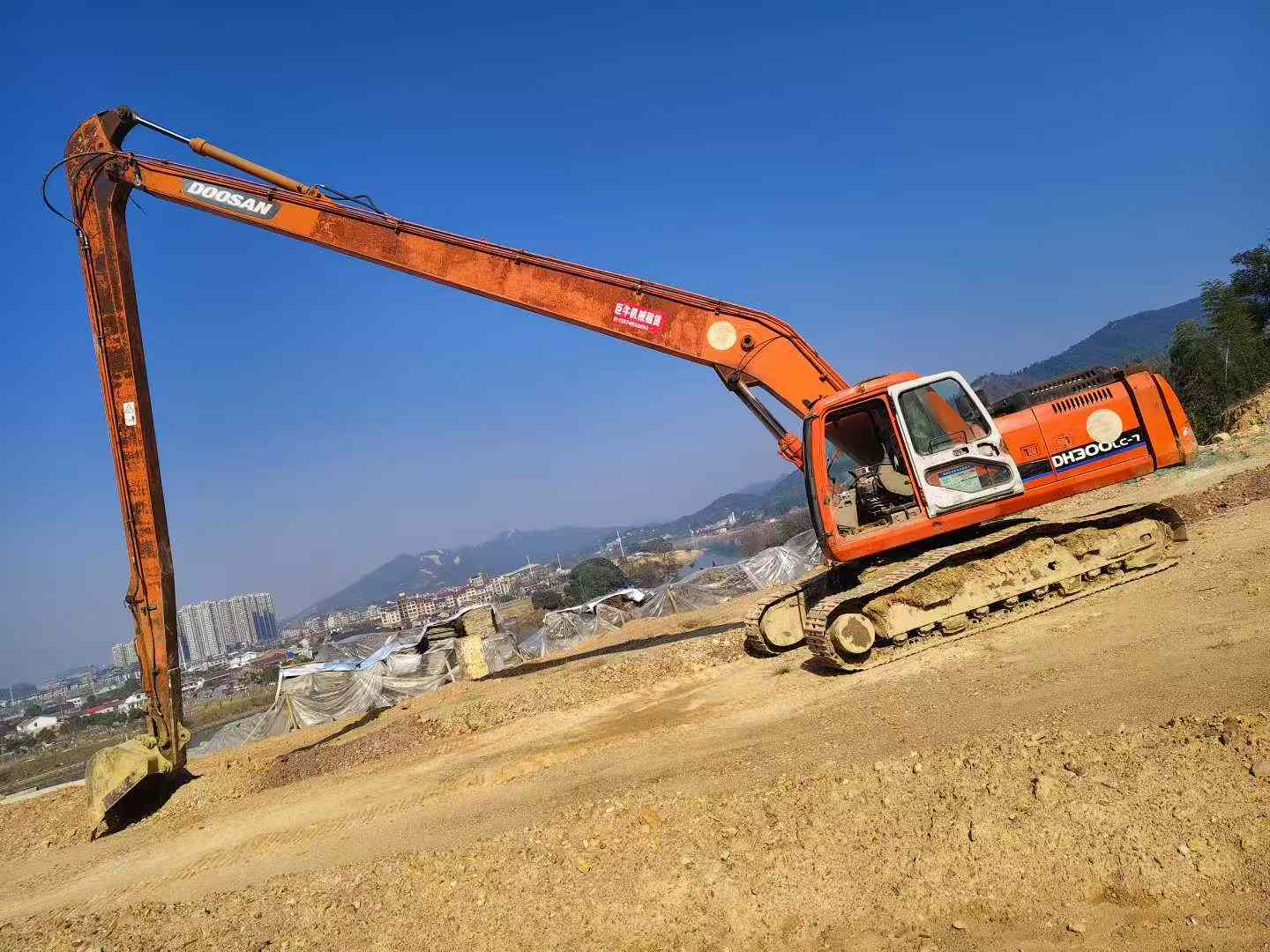 Used Doosan S225 Excavator 2016 Model / 7